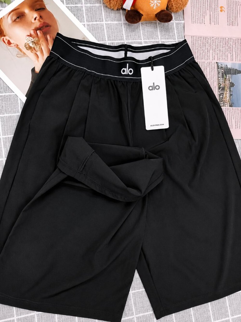 NWT โจ Alo Yoga Suit Up Trouser Black Regular 30" Inseam Wide Leg Pants ๐ค - Picture 3 of 9